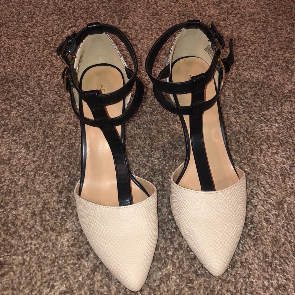 Women’s Shoes